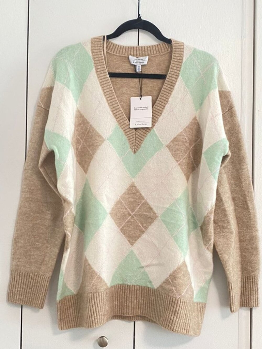 & Other Stories - “Argyle” V-Neck Mohair Sweater (Tricot)
